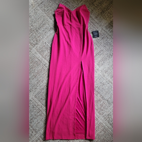 NWT Lulus Sensational Beauty Dark Pink Strapless Maxi Dress High Slit Medium - Picture 4 of 13
